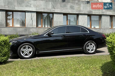 Седан Mercedes-Benz E-Class 2017 в  фото 4 Седан Mercedes-Benz E-Class 2017 в