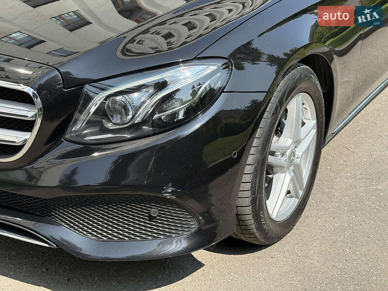 Седан Mercedes-Benz E-Class 2017 в Тернополе фото 15 Седан Mercedes-Benz E-Class 2017 в Тернополе