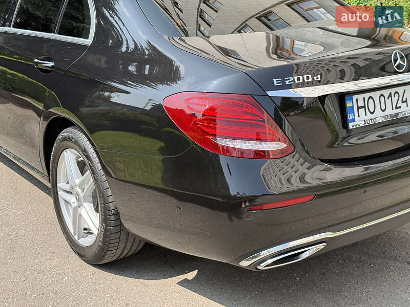 Седан Mercedes-Benz E-Class 2017 в Тернополе фото 19 Седан Mercedes-Benz E-Class 2017 в Тернополе