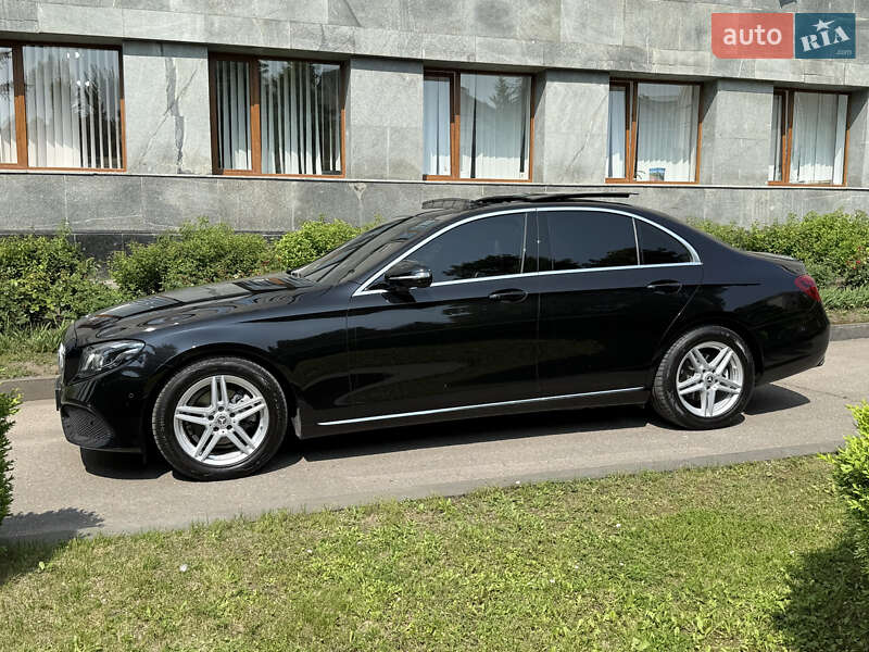 Седан Mercedes-Benz E-Class 2017 в Тернополе фото 56 Седан Mercedes-Benz E-Class 2017 в Тернополе