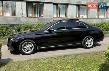 Седан Mercedes-Benz E-Class 2017 в  фото 56 Седан Mercedes-Benz E-Class 2017 в