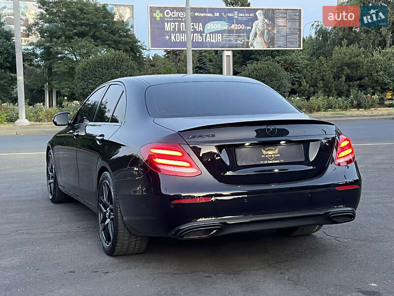 Седан Mercedes-Benz E-Class 2017 в Одессе