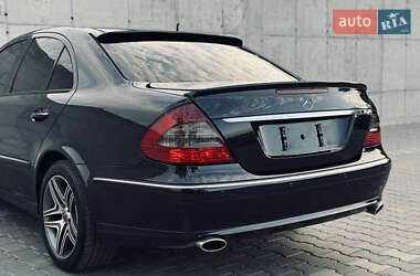 Седан Mercedes-Benz E-Class 2003 в 