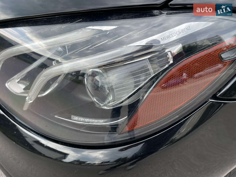 Седан Mercedes-Benz E-Class 2016 в Києві