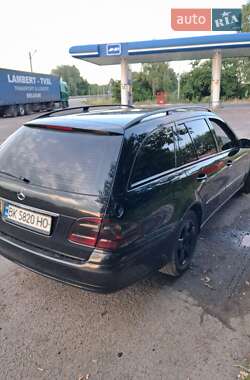 Универсал Mercedes-Benz E-Class 2004 в 