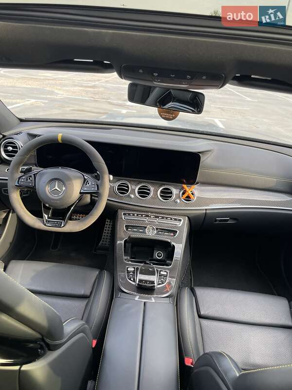 Седан Mercedes-Benz E-Class 2018 в Киеве