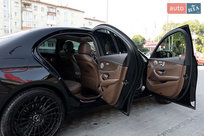 Седан Mercedes-Benz E-Class 2018 в Житомирі