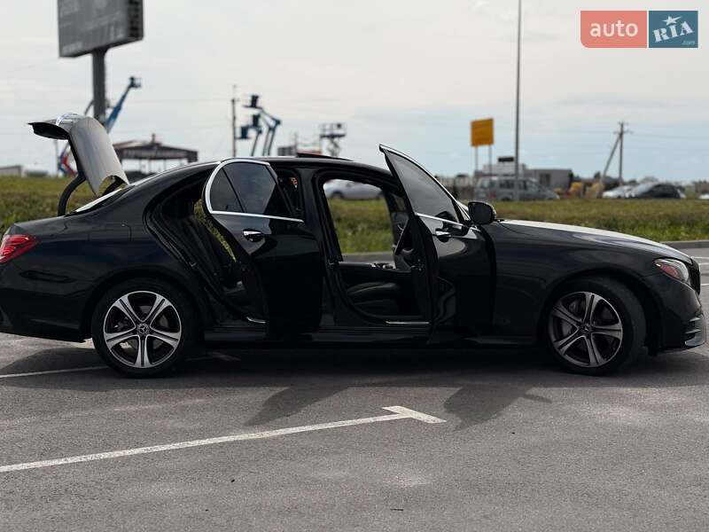 Седан Mercedes-Benz E-Class 2019 в Львове
