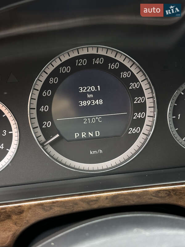 Универсал Mercedes-Benz E-Class 2010 в Стрые
