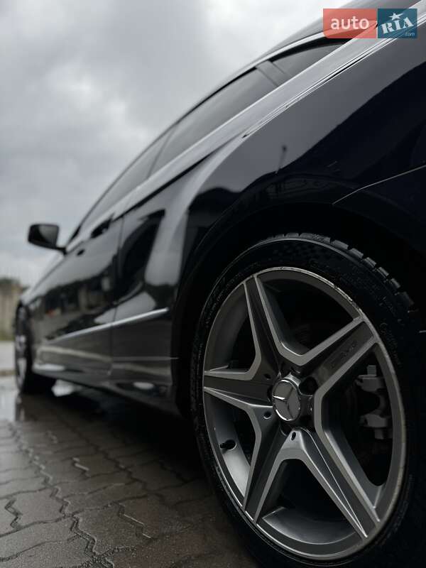 Купе Mercedes-Benz E-Class 2010 в Львове