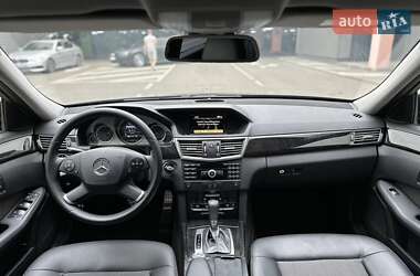 Седан Mercedes-Benz E-Class 2010 в 