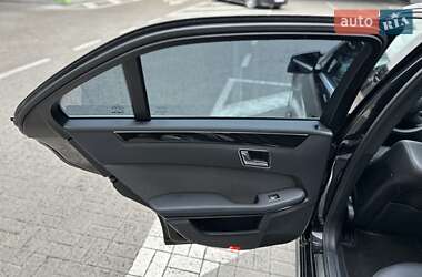 Седан Mercedes-Benz E-Class 2010 в 