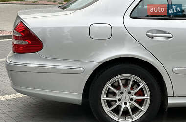 Седан Mercedes-Benz E-Class 2005 в 
