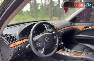 Седан Mercedes-Benz E-Class 2003 в 