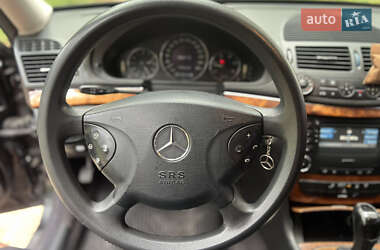 Седан Mercedes-Benz E-Class 2003 в 