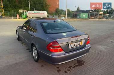 Седан Mercedes-Benz E-Class 2003 в 