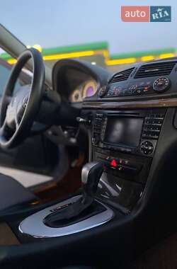 Седан Mercedes-Benz E-Class 2003 в 