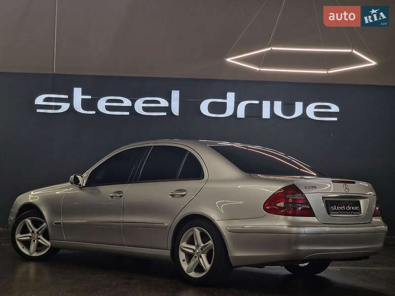 Седан Mercedes-Benz E-Class 2002 в Николаеве