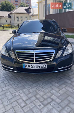 Седан Mercedes-Benz E-Class 2012 в 