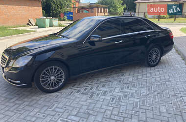 Седан Mercedes-Benz E-Class 2012 в 