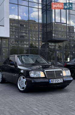 Купе Mercedes-Benz E-Class 1995 в Днепре