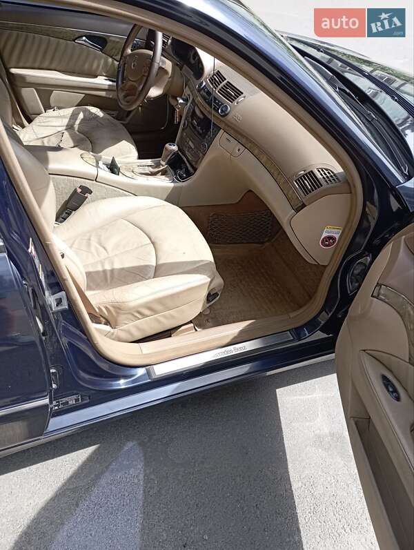 Седан Mercedes-Benz E-Class 2006 в Дніпрі фото 5 Седан Mercedes-Benz E-Class 2006 в Дніпрі