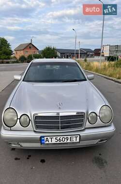 Седан Mercedes-Benz E-Class 1996 в 