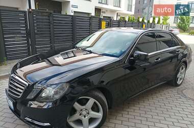 Седан Mercedes-Benz E-Class 2013 в 