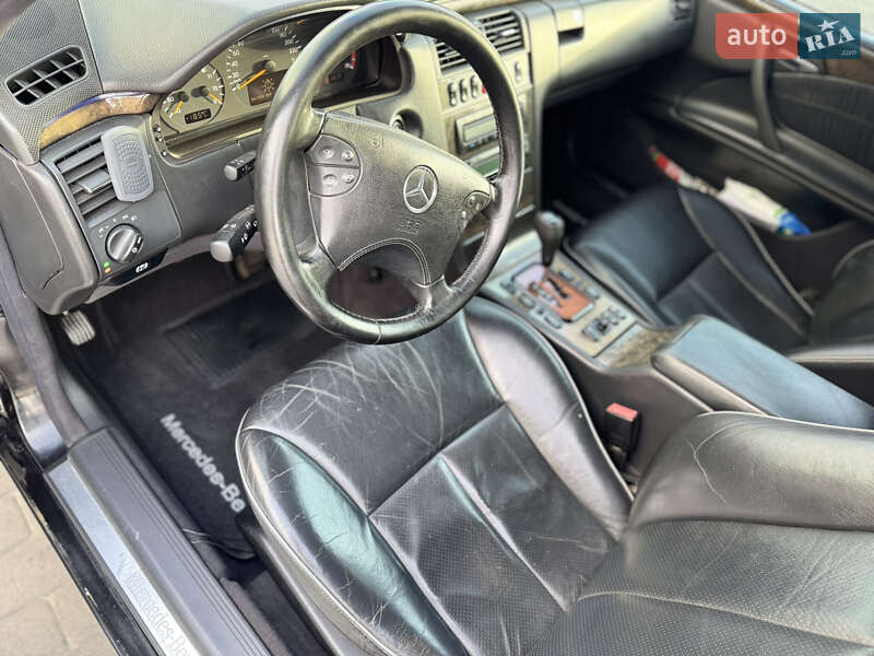 Седан Mercedes-Benz E-Class 2001 в Львові