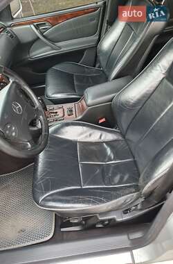Седан Mercedes-Benz E-Class 2001 в 