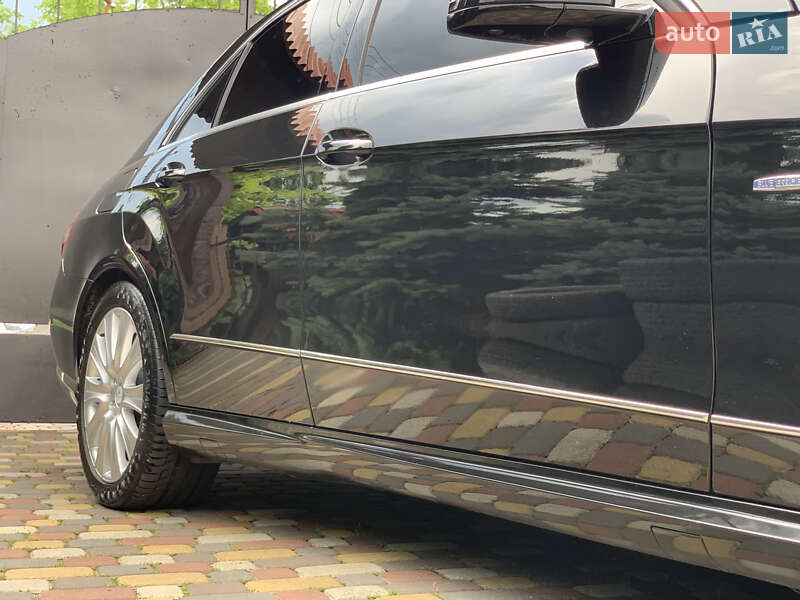 Седан Mercedes-Benz E-Class 2012 в Ивано-Франковске