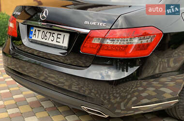 Седан Mercedes-Benz E-Class 2012 в 