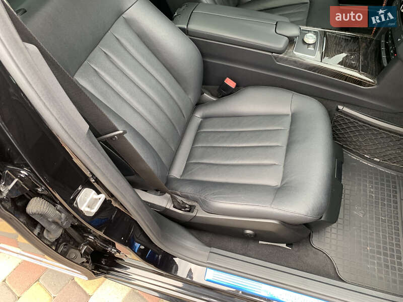 Седан Mercedes-Benz E-Class 2012 в Ивано-Франковске