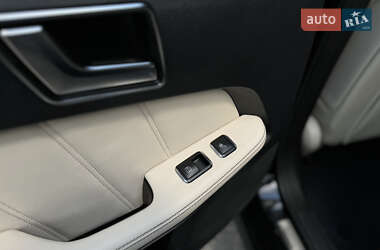 Седан Mercedes-Benz E-Class 2013 в 