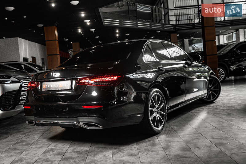 Седан Mercedes-Benz E-Class 2022 в Одесі