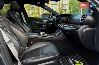 Универсал Mercedes-Benz E-Class 2018 в 