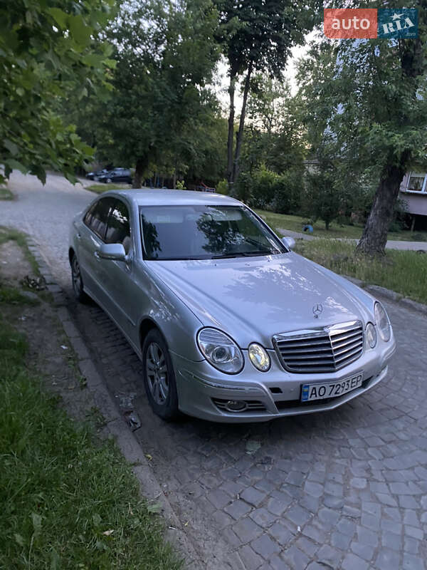 Mercedes-Benz E-Class 2006