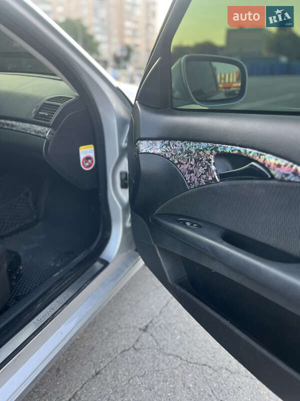 Седан Mercedes-Benz E-Class 2006 в Каменец-Подольском