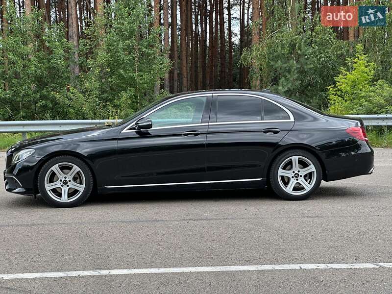 Седан Mercedes-Benz E-Class 2018 в Луцьку