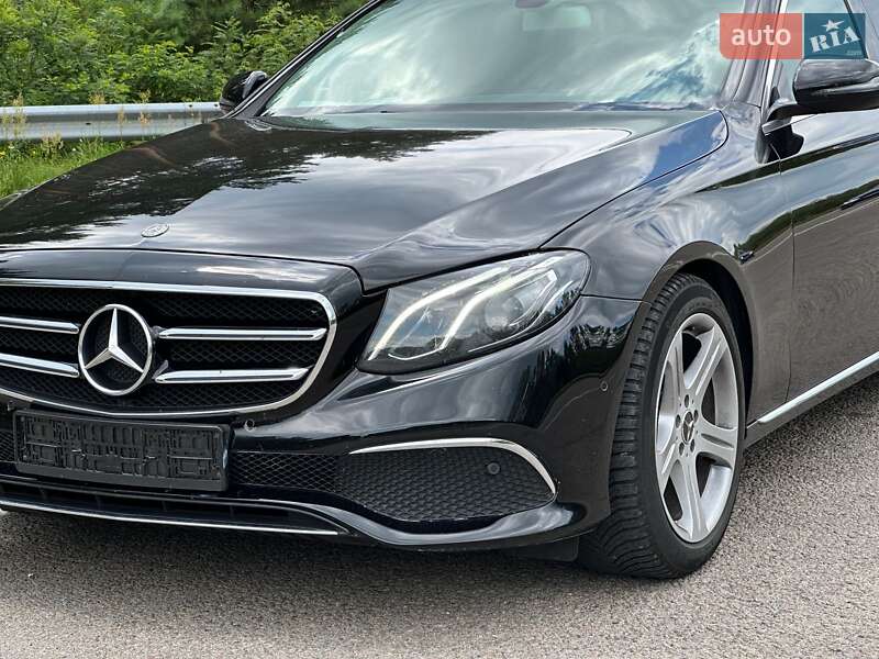 Седан Mercedes-Benz E-Class 2018 в Луцьку