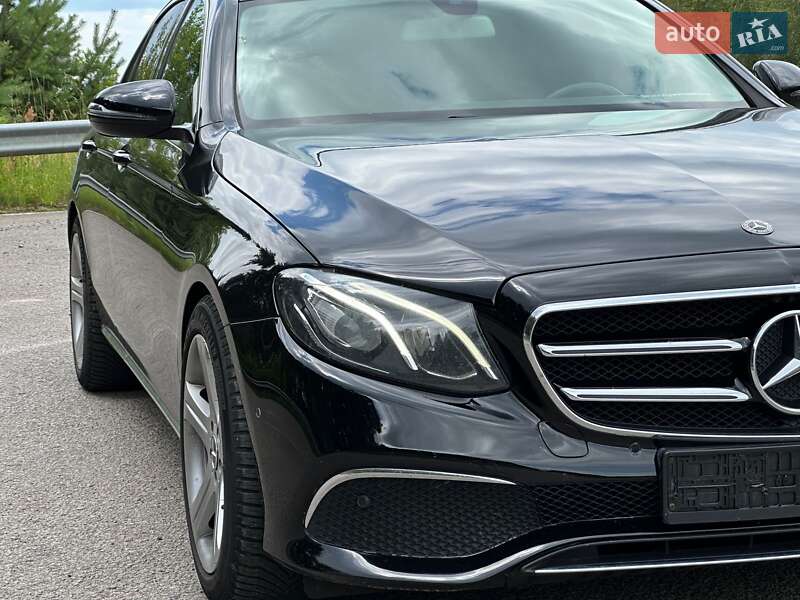Седан Mercedes-Benz E-Class 2018 в Луцьку