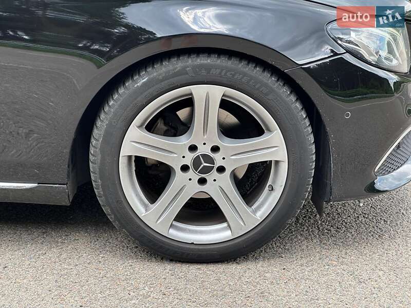 Седан Mercedes-Benz E-Class 2018 в Луцьку
