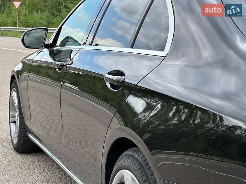 Седан Mercedes-Benz E-Class 2018 в Луцьку