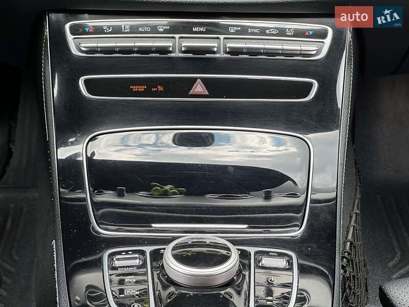 Седан Mercedes-Benz E-Class 2018 в Луцьку
