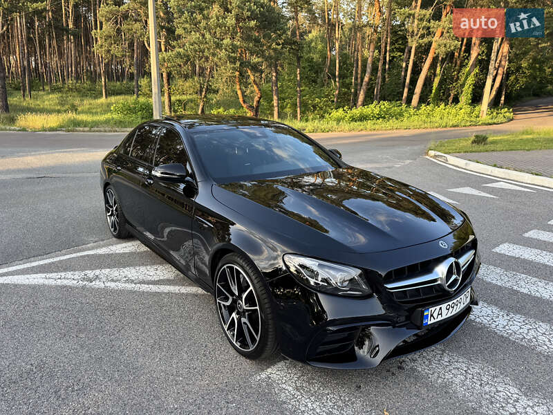 Седан Mercedes-Benz E-Class 2018 в Киеве