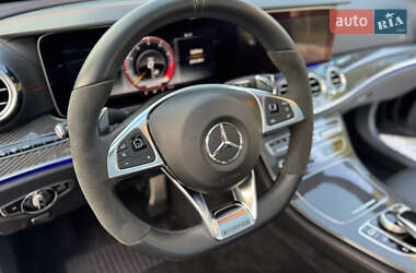 Седан Mercedes-Benz E-Class 2018 в Киеве