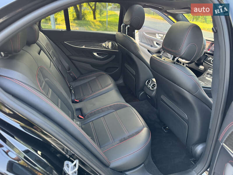 Седан Mercedes-Benz E-Class 2018 в Киеве