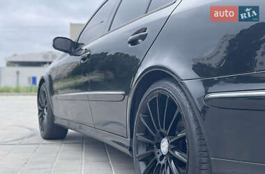 Седан Mercedes-Benz E-Class 2003 в 