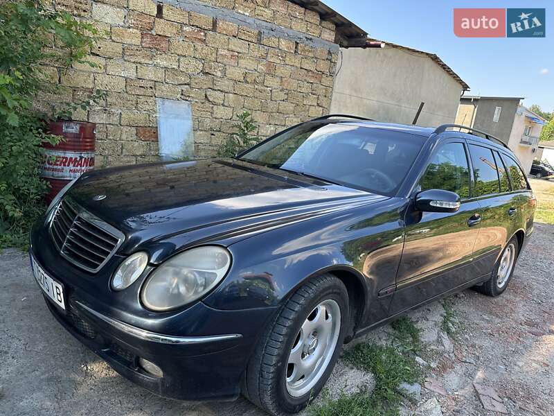 Універсал Mercedes-Benz E-Class 2003 в Чернівцях