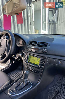 Седан Mercedes-Benz E-Class 2006 в 